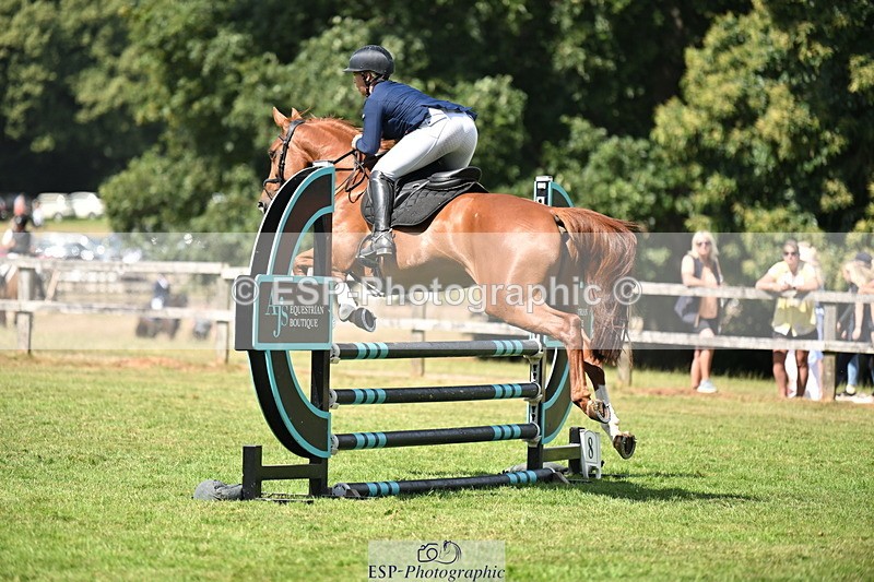250704A-105506-07101 - Cls 25 Snr British Novice and 90cm