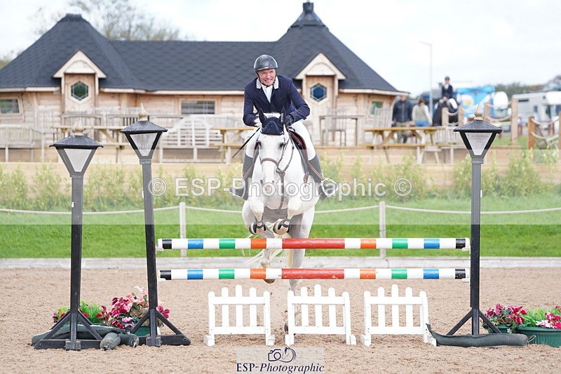 241005A-120128-04663 - SAT Cls 9 Snr Discovery &1m Open