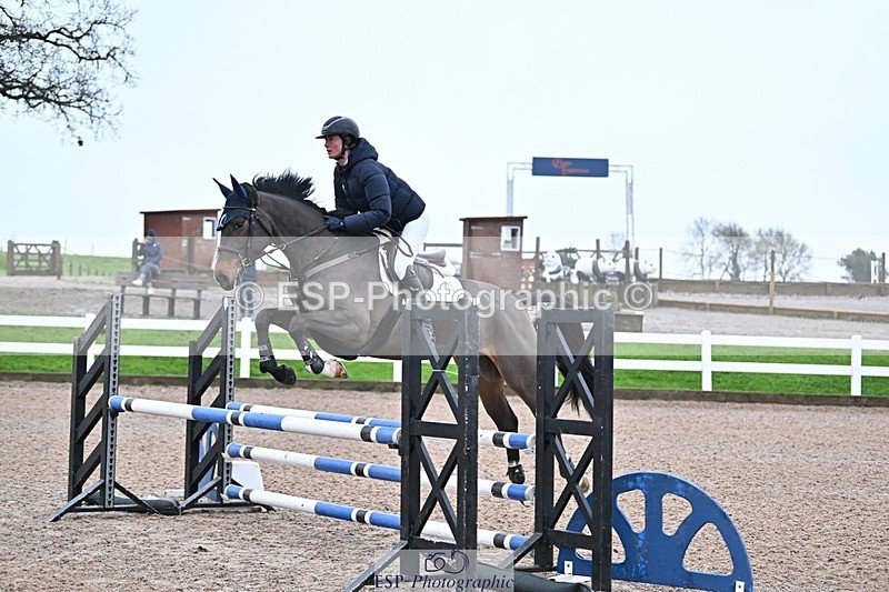 241127-095756-00122 - Cls 01A&B Brit Nov & 90cm Open