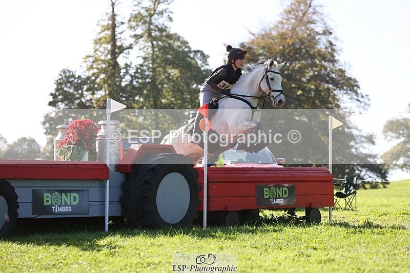 241026-115822-13297 - 389-Sophie.Hilliard-SILVER.LEADER