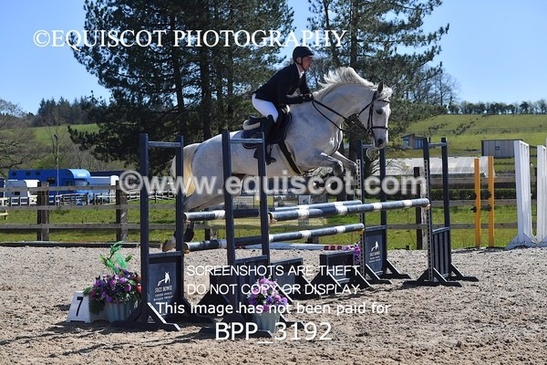 BPP_3192 - CLASS 14  Senior Newcomers/ 1.10m Open