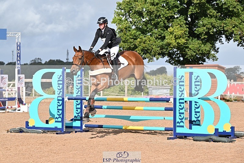 250831-100154-05280 - J-459-Isobel.Thrasher