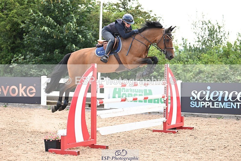 250723-155732-01278 - Cls 6 Foxhunter and 1.20m