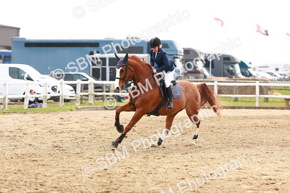  - Class 18 - Senior Newcomers - 1.10m