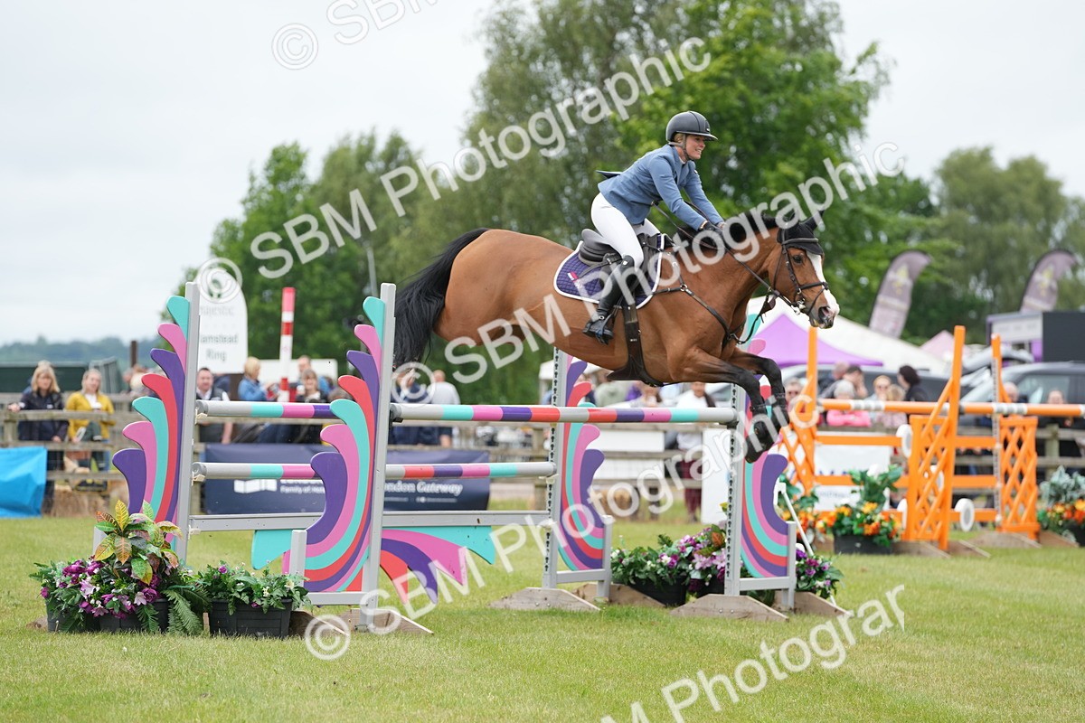 SBM_03359 - Class 201 - British Horse Feeds Speedi Beet Horse of the Year Show Grade  C