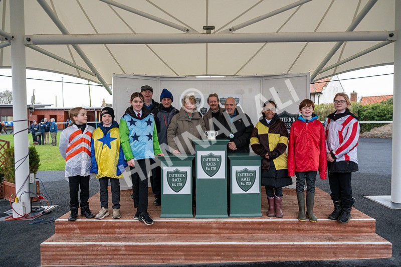 210126-Race 1-Ladronne-4028 - Race 1