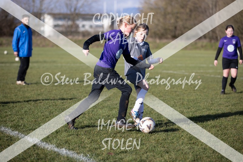 1DX31478 - 2026-01-17 FC Abbey Meads U9 Purple Girls V Develop FC U9 Girls
