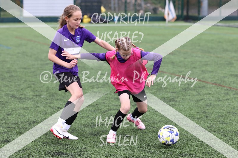 1DX32461 - Sat 6th U12 Girls