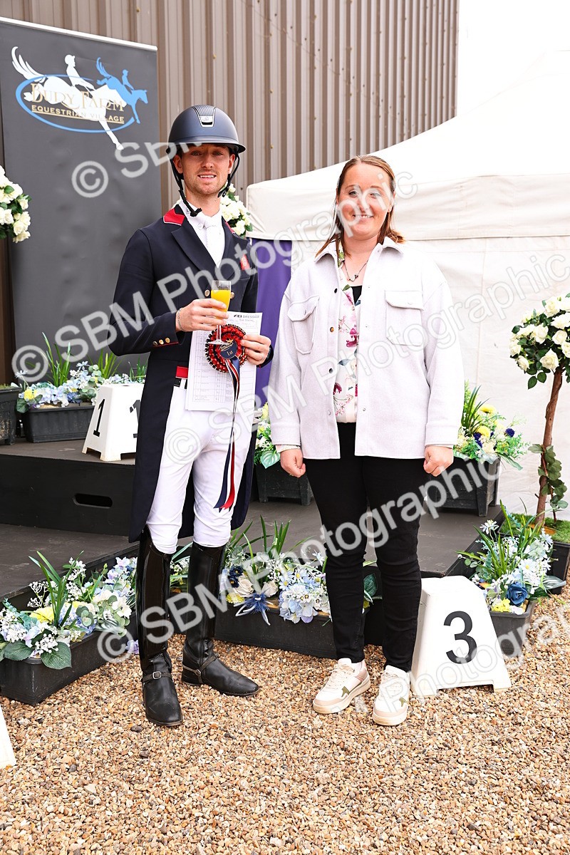 SBM_013887 - Presentations - 22-8-25