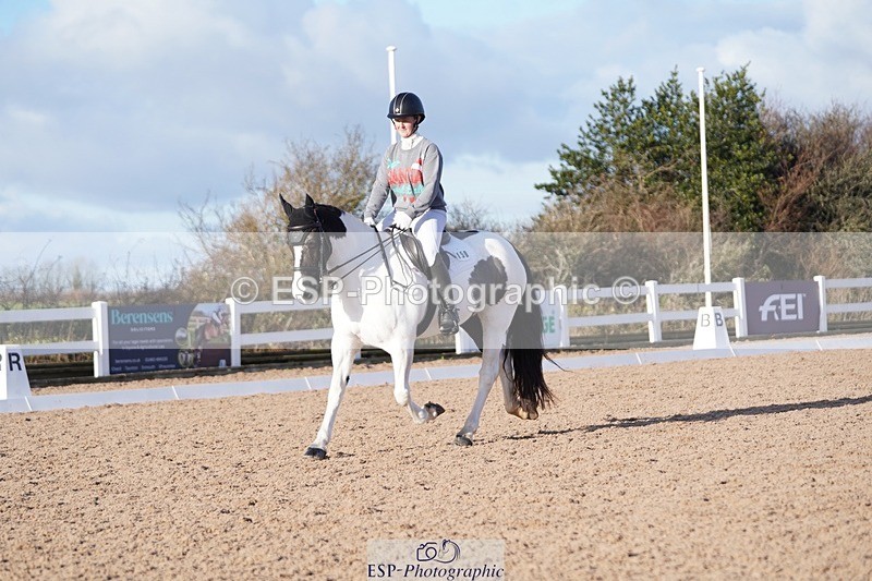 241214-133900-00632 - 150-Looby.Marsden-Essentially.Small.Change