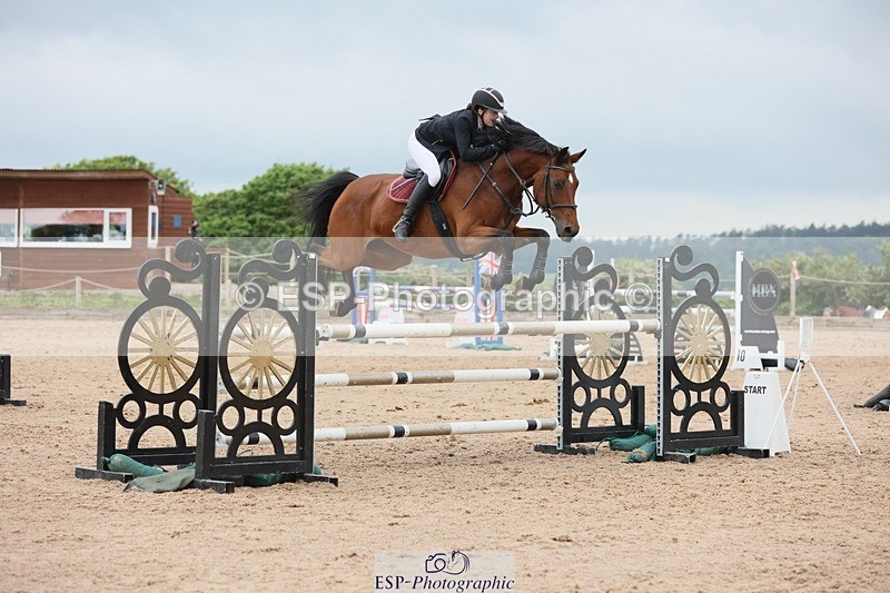 250524-103042-04232 - Cls 13  A&B 1.05m & 1.10m open