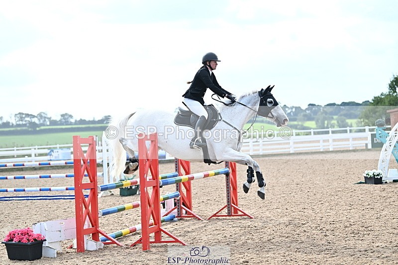 241004A-124304-02022 - Fri 09 95cm Amateur Quals