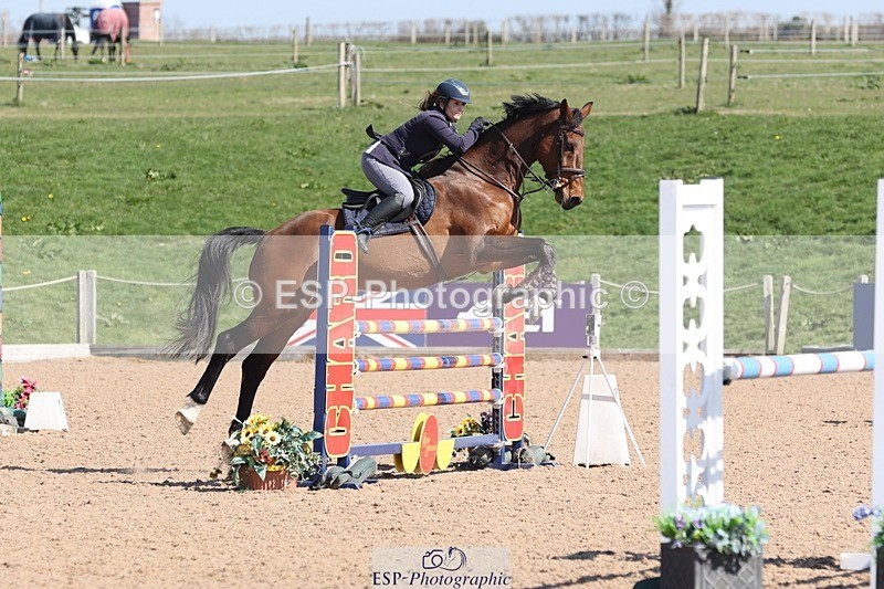 250402-120554-00494 - Cls 4 Newcomers and 1.10m Open