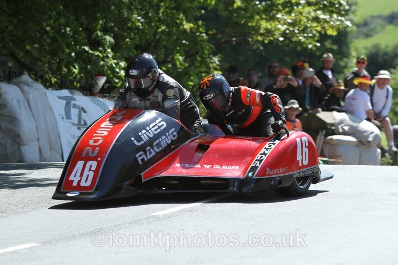 IMG_2667 - Sidecar Race 2 - TT 2013