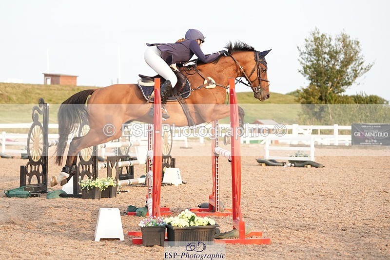 250805-193505-00875 - 1m and 1.10m