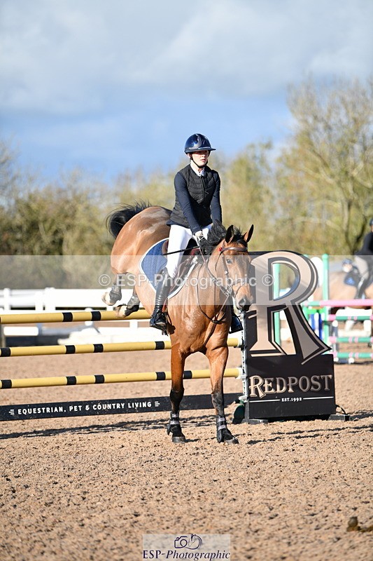 231110A-144632-00872 - Cls 6 Foxhunter & 1.20m Open