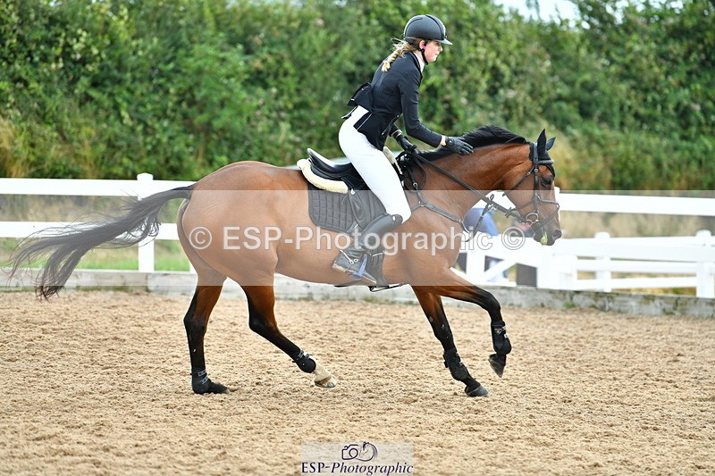 230730A-143748-10406 - Cls 35 1.05m Amateur Quali