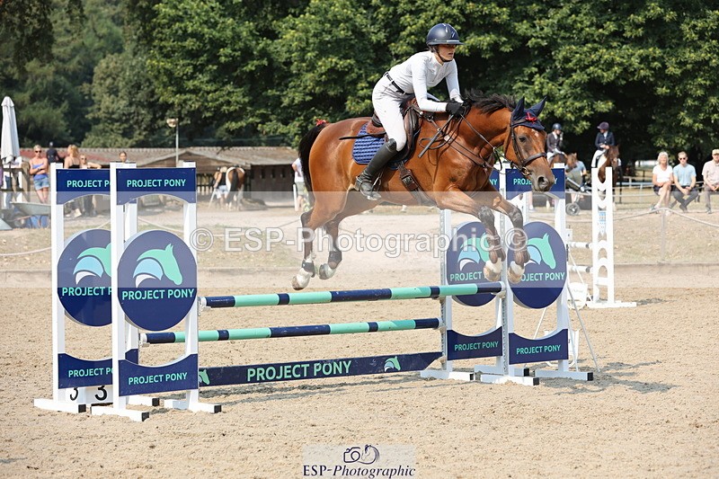 250816A-105544-00898 - Cls 3 Snr British Novice