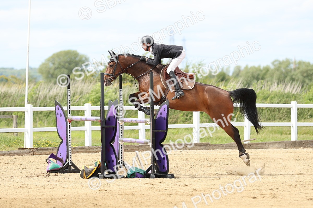 SBM_001203 - Class 5 - Senior Foxhunter - 1.20m