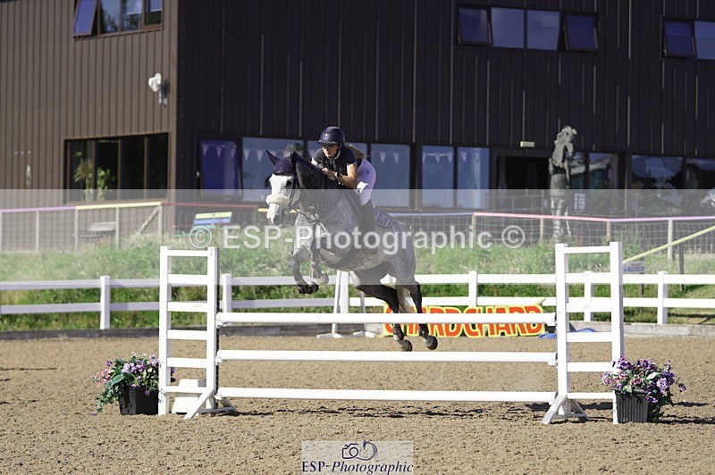 230624A-175946-02875 - Cls 33 1.05m Amateur Quali