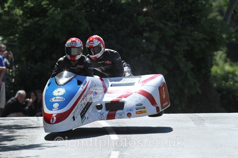 IMG_2286 - Sidecar Race 2 - TT 2013