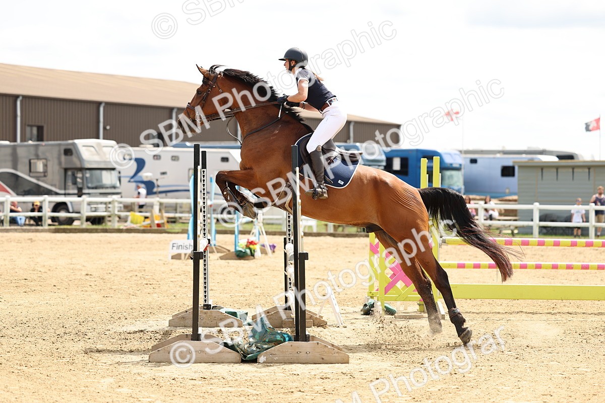 SBM_005241 - Class 18 - Senior 1.05m Open