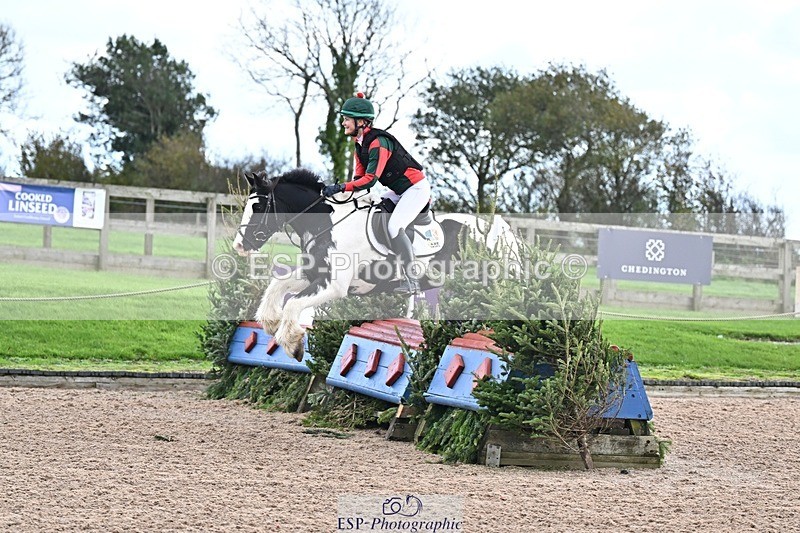 251102-133152-00670 - 90cm