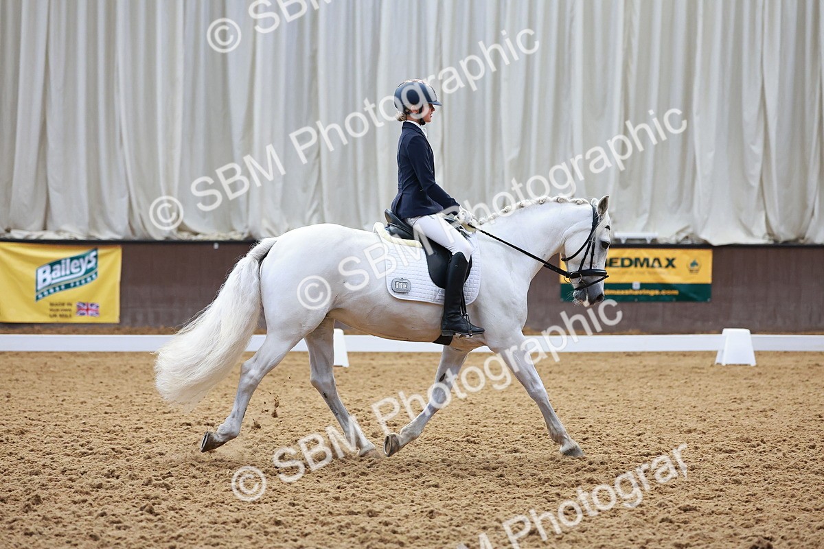 SBM_008924 - Prelim 5 - 8.30-9.47