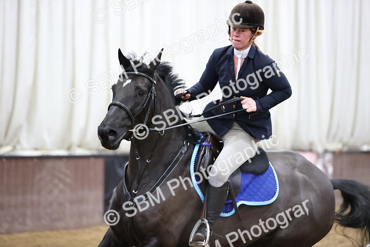 SBM_2487 - Class 9 - Senior Newcomers/ 1.10m Open