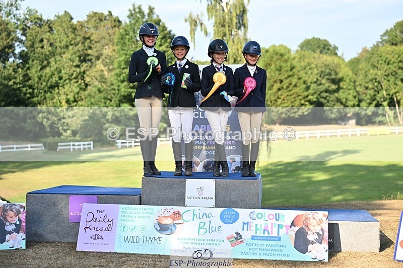 250822A-173220-24672 - Friday Presentations