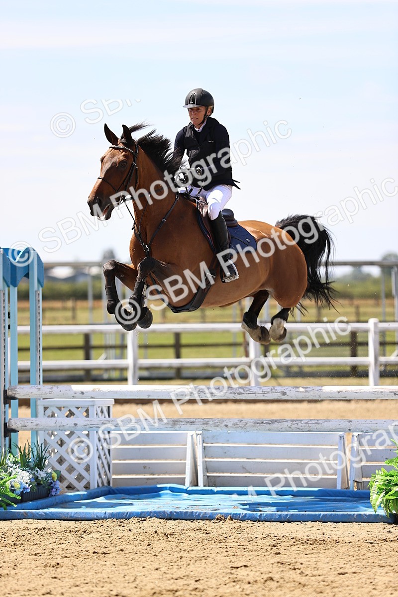 SBM_010192 - Class 9 - Senior Foxhunter - 1.20m Open