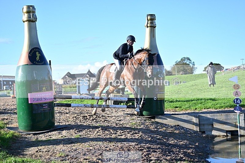 240912A-175227-02762 - Cls 7 Snr 90cm Open Speed Derby