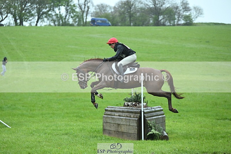 250418-131241-04400 - 256-Rosie.Bradley-Hole-POZNAN.VD.WATERMOLEN