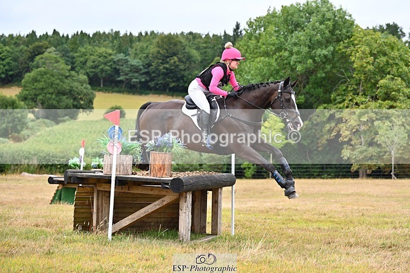 250803A-103856-09941 - L-504-Chloe.Williams-FIRST.LADY