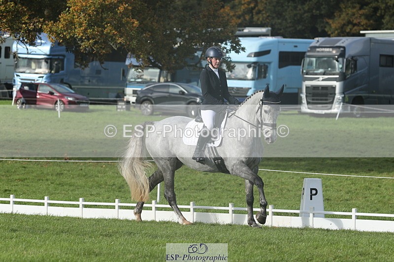 251023A-151004-05111 - G-527-Grace.Gillard