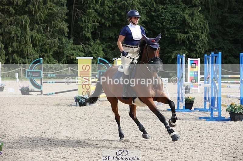 230908-152620-02487 - Cls 8 Snr 1.05m Open