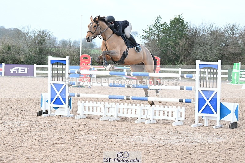 231208A-134657-00997 - Cls 6 Foxhunter & 1.20m Open