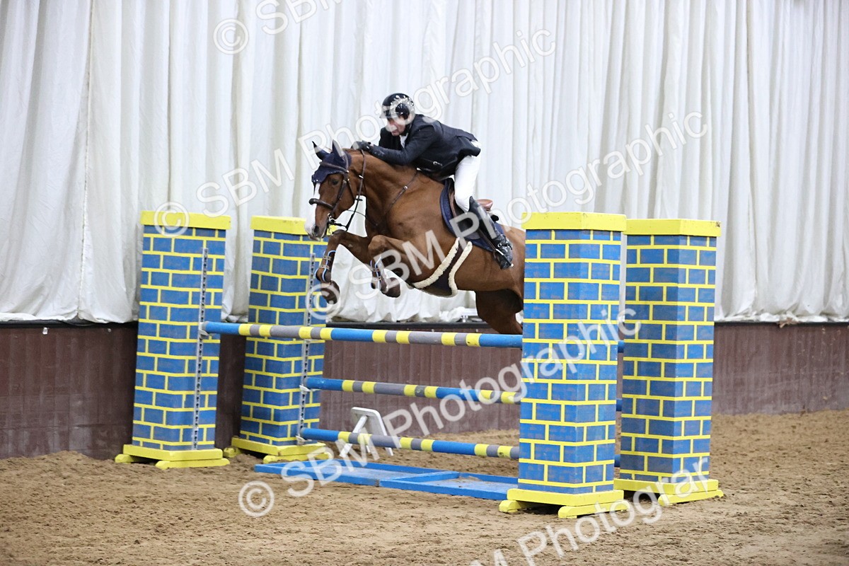 SBM_002033 - Class 4 - Senior Newcomers - 1.10m Open