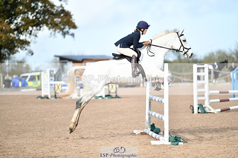 241026A-120442-01138 - SAT Cls 26+27 Club and Schools 90cm