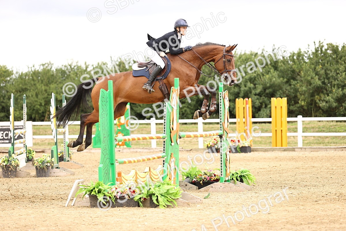 SBM_003245 - Class 21 - Senior Newcomers - 1.10m