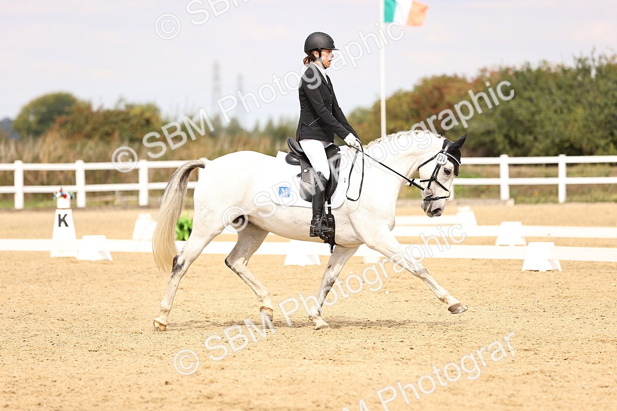 SBM_013743 - Class 4 - Novice 5  12.13-13.02