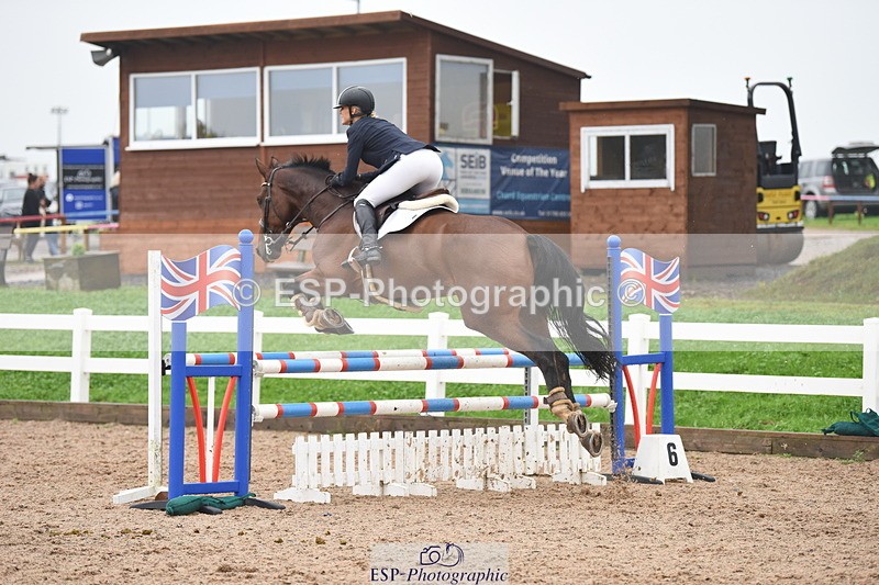 230917A-140642-07280 - Cls 36 1.05m Amateur Qualifier