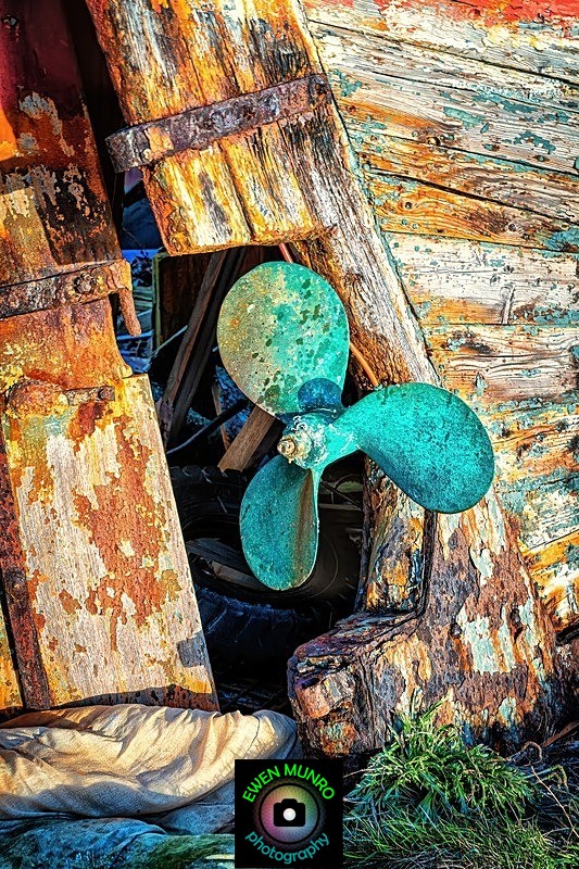 GL-04-Burghead, Moray - 'GLOW' - Colour