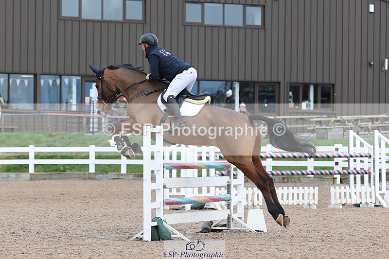 240223A-130020-01315 - Cls 5 Newcomers and 1.10m Open