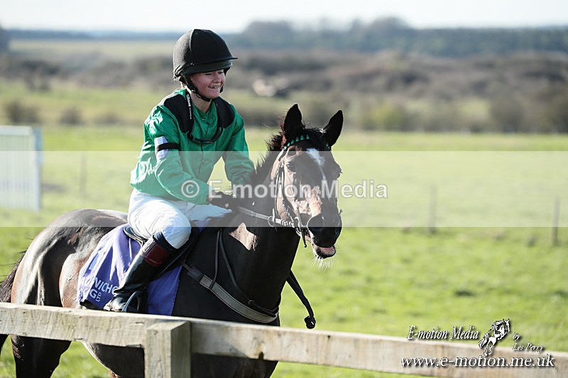 PtP 230324 1423 - Tedworth Hunt PtP Larkhill Raccourse 23rd March 2024