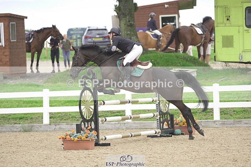 230810A-134442-02503 - Cls 4 1.05m Amateur Quali