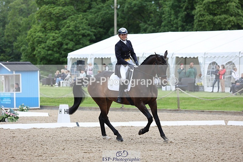 240524-092317-07152 - 254-KILBUNNY_RIOJA-Kate_Penny