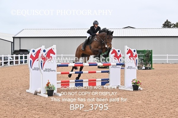 BPP_3795 - CLASS 16 SUN Senior Newcomers/1.10m Open