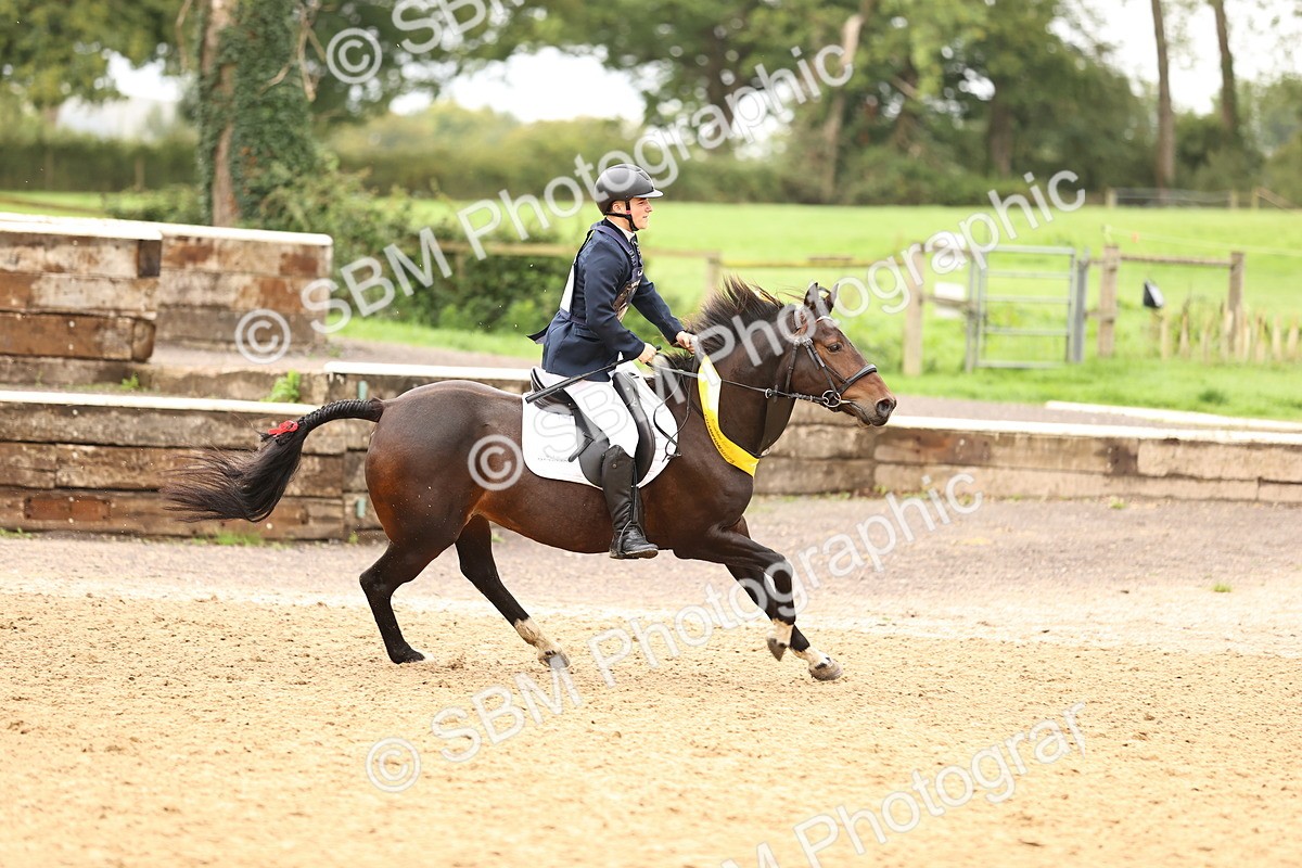 SBM_60802 - J42 - Grand Tour Horse & Pony 1.00m Championship