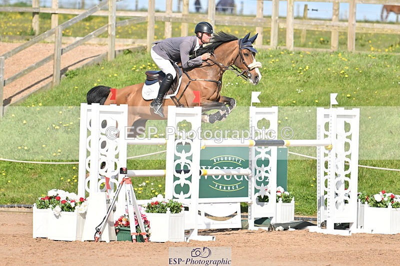 240420A-163042-12367 - Cls 11, 2 Star Big Tour 1.40m